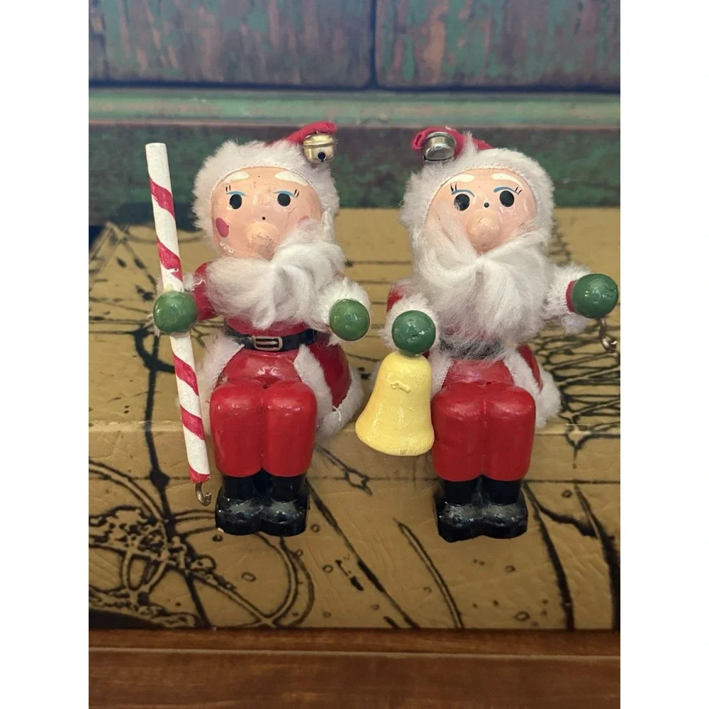 Christmas Wooden Self‎ Stick 2 Stocking Hanger Holders Santa Vtg 1981